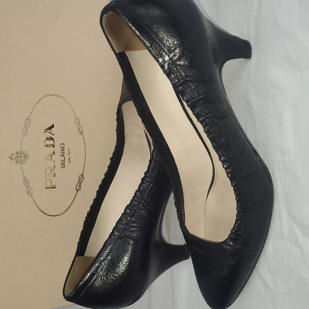 PRADA Women's Black heels Shoes 38 1/2 8.5